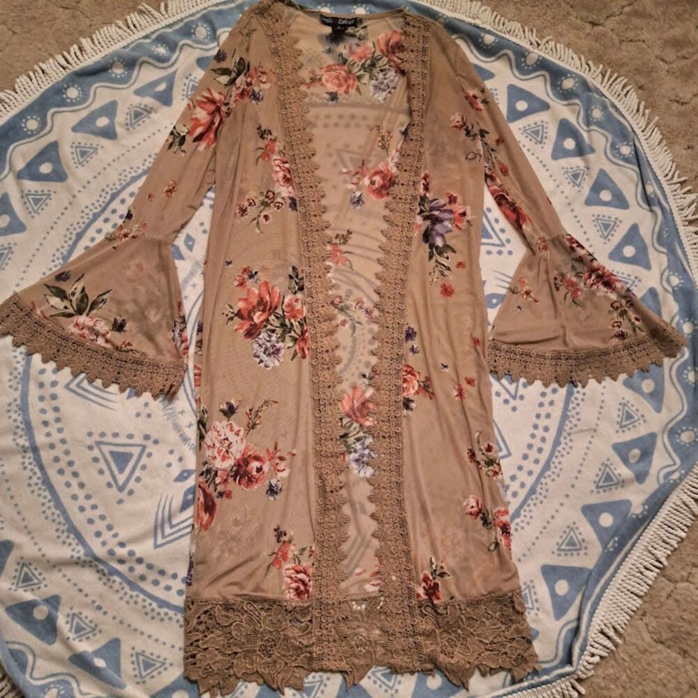 Polly & Esther Floral Mesh Kimono Duster Mesh M Boho Crochet Lace Bell Sleeve